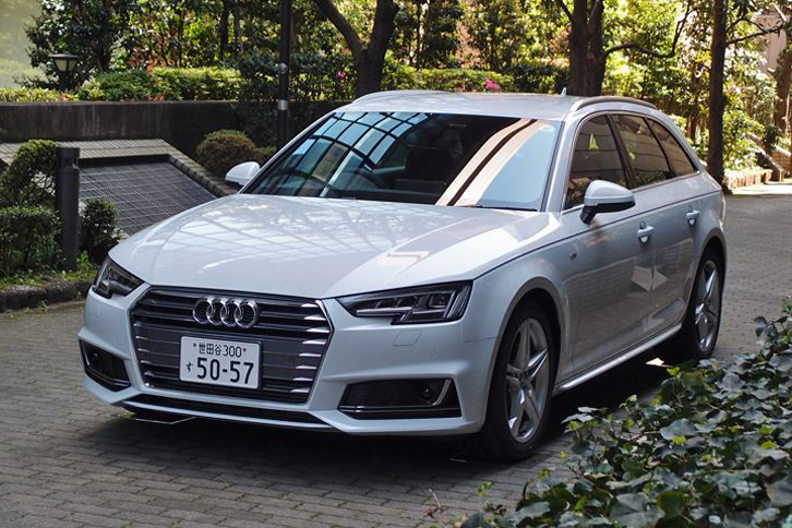 「アウディA4アバント」