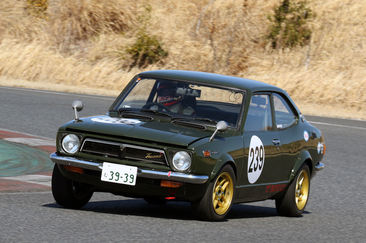 クラブマンズカップに初参戦した型式名TE27こと「トヨタ・スプリンター トレノ」。予選9位からスタートしたが、残念ながらリタイアした。