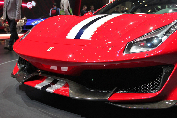 フェラーリ488ピスタ（エクステリア）