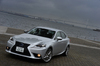 レクサスIS300h“バージョンL”（FR/CVT）／IS250“Fスポーツ”（FR/8AT）【試乗記】 ずいぶん“大人なクルマ”になった の画像18