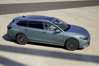 プレミアムなワゴン専用モデルになった新型「フォルクスワーゲン・パサート」発売の画像