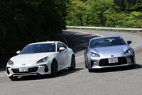 登場は2021年末ですが、やはり違いが気になるニッポンのスポーツカー、「トヨタGR86」と「スバルBRZ」。メーカーの思想が反映された“似て非なる2台”の兄弟対決です。（photo：荒川正幸）