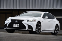 レクサスLS500h“Fスポーツ”