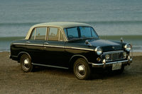 「ダットサン110型／210型」の後継モデルとして「ブルーバード」が登場したのは1959年。たちまち人気を博し、60年代半ばにはアッパーミドル層の憧れのクルマとなる。