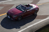 「M256M」エンジンは最高出力449PSと最大トルク560N・mを発生。10秒間のオーバーブースト作動時にはトルクが600N・mまで増幅される。