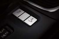 スバルが新型「BRZ」の概要を発表　北米仕様車は2.4リッターエンジン搭載の画像