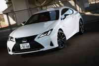 レクサスRC350“Fスポーツ”