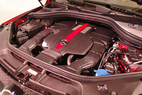 「メルセデスAMG GLE43 4MATICクーペ」の3リッターV6ツインターボエンジン。