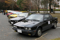 最近めっきり見なくなった「ビトルボ・シリーズ」。この日はこんなに集結。手前はさらにめずらしい2シーターの「カリフ」。