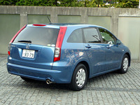 全体のバランスは初代より確実に良い。