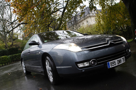 �V�g���G��C6 3.0i V6�iFF/6AT)2005�N�̃W���l�[�u�V���[�Ńf�r���[�����V�g���G���̃t���b�O�V�b�v�uC6�v...