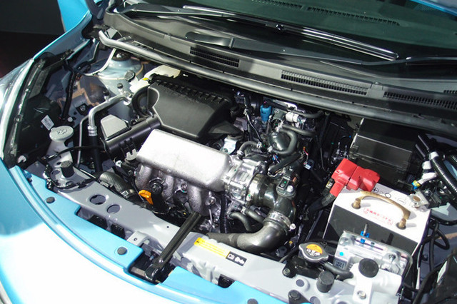 日産 新型 ノート と新開発エンジンを公開 ニュース Webcg