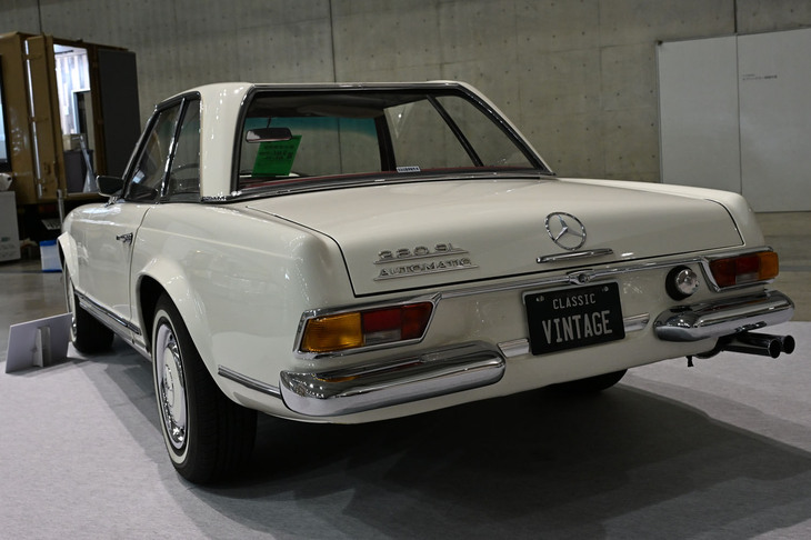 メルセデス・ベンツ280SL（1968年）