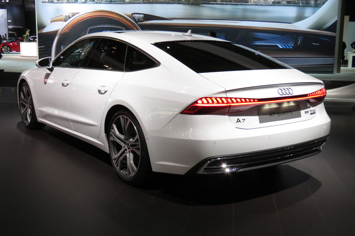 アウディA7スポーツバック