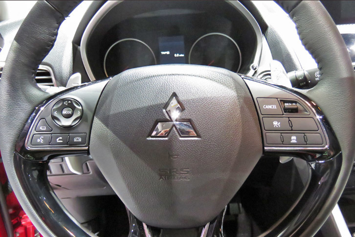 三菱エクリプス クロス