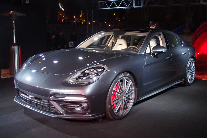 ポルシェ・パナメーラ