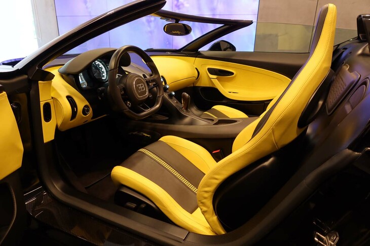 ブガッティW16ミストラル（インテリア）