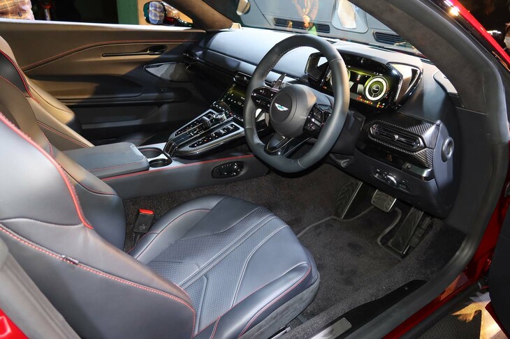 アストンマーティン・ヴァンテージ（インテリア）