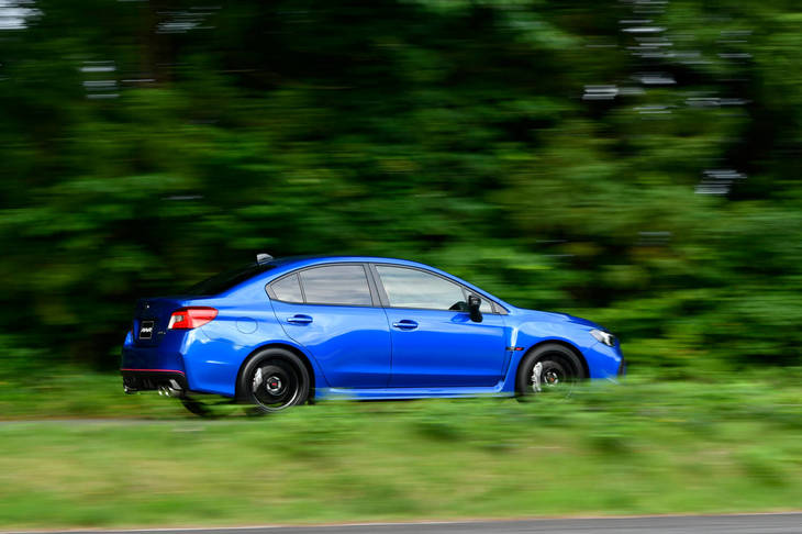 スバルWRX STIタイプRA-R