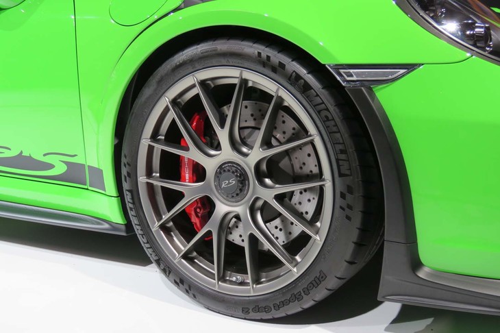 ポルシェ911 GT3 RSヴァイザッハパッケージ装着車（タイヤ＆ホイール）