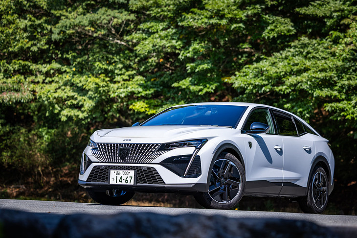 48Vマイルドハイブリッドパワートレインを搭載した「プジョー408」の導入が2025年7月にスタートした。このマイルドハイブリッドシステムは先に導入された「3008」や「308」とも共通。現在ステランティスはMHEVの導入を推進している。