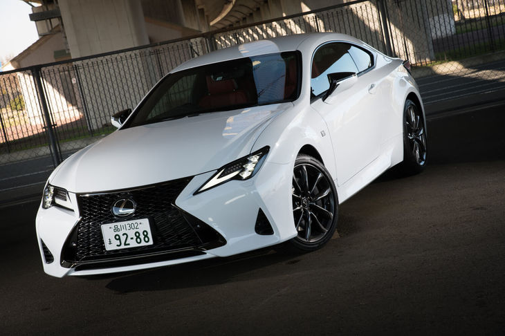 レクサスRC350“Fスポーツ”