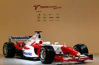 トヨタF1、新型「TF104」で初ポディウムを狙う
