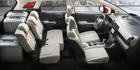 最新のシトロエンデザインにSUV風味をトッピング　新型車「シトロエンC3エアクロスSUV」発売の画像