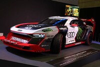 アウディS1 e-tron quattro Hoonitron