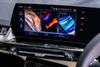 ドライビングダイナミクスとインテリアの演出を切り替える「マイモード」を搭載。「パーソナル」「スポーツ」「エフィシェント」「エクスプレッシブ」「リラックス」という5種類のなかから任意に選択できる。