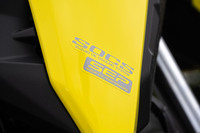 「SOCS」とは「スズキオイルクーリングシステム」の略。燃焼室の外に潤滑系から独立したオイル経路を設けた設計が特徴だ。2019年発表の「ジクサー250／ジクサーSF250」から導入された。