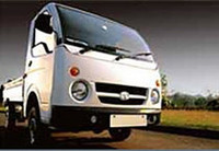 小型商用車「タタ エース」