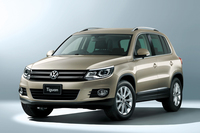 「フォルクスワーゲン・ティグアン2.0 TSI Leistung 4MOTION」
    
