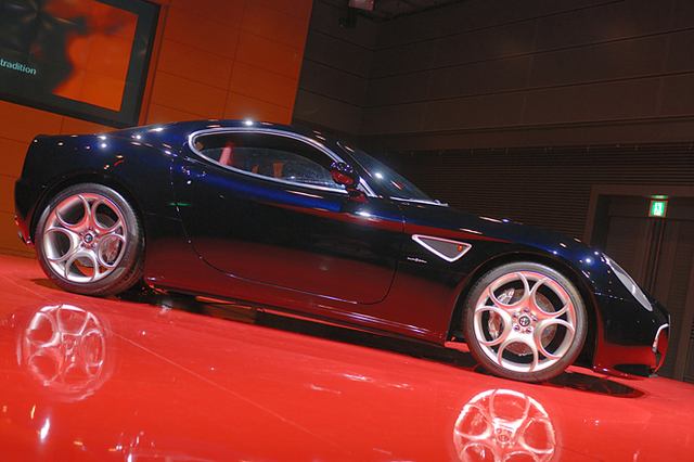 アルファ・ロメオ・アルファ8Cコンペティツィオーネ 内装・外装など19