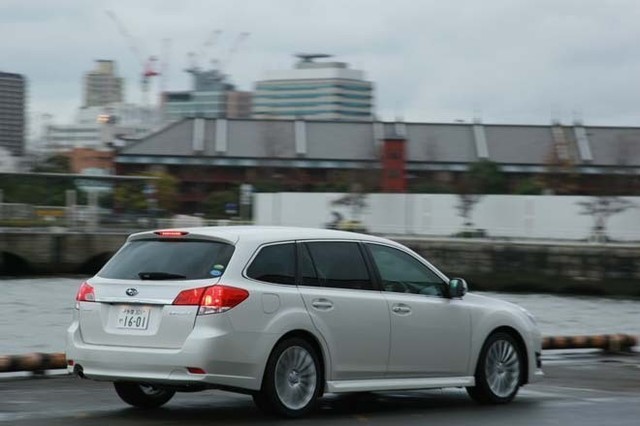 ☆車検R3年5月即乗って帰れますH22レガシィツーリングワゴン2.5GTアイサイト4WDSTI18インチアルミ/ホワイトレザーシートSキーTベル交換済☆ スバル レガシィツーリングワゴン 電動シート 中古車情報（12ページ目