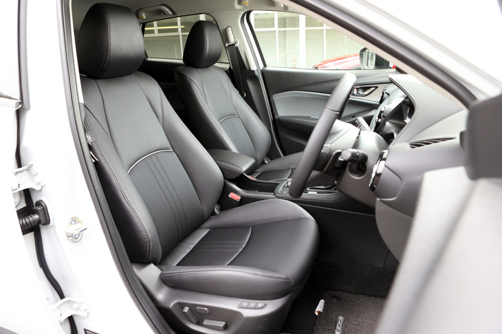 マツダCX-3 20Sプロアクティブ Sパッケージ（フロントシート）