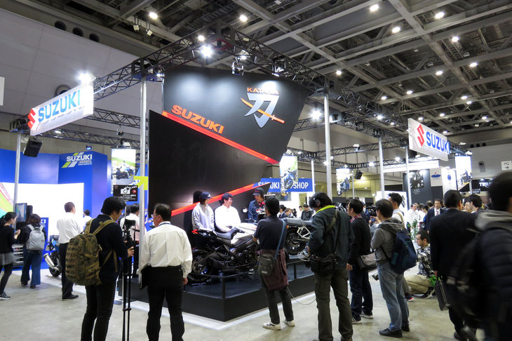 スズキのブースの様子。