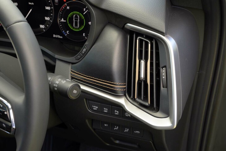 マツダCX-80 XDハイブリッド エクスクルーシブスポーツ（エアコン吹き出し口）