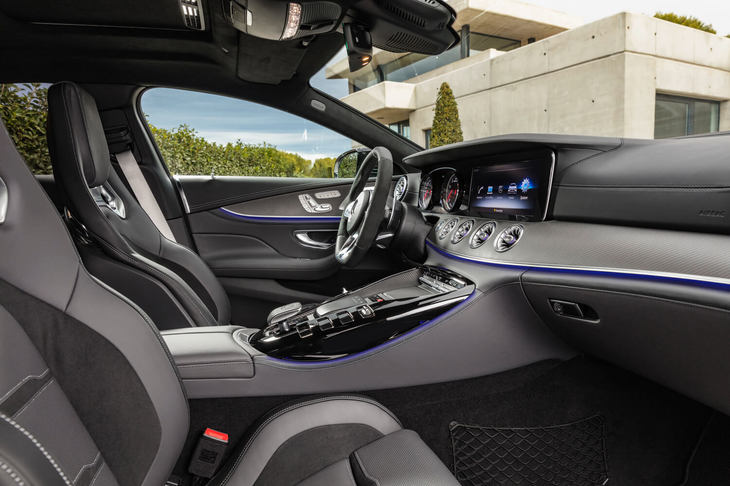 メルセデスAMG GT53 4MATIC＋ 4ドアクーペ（インテリア）