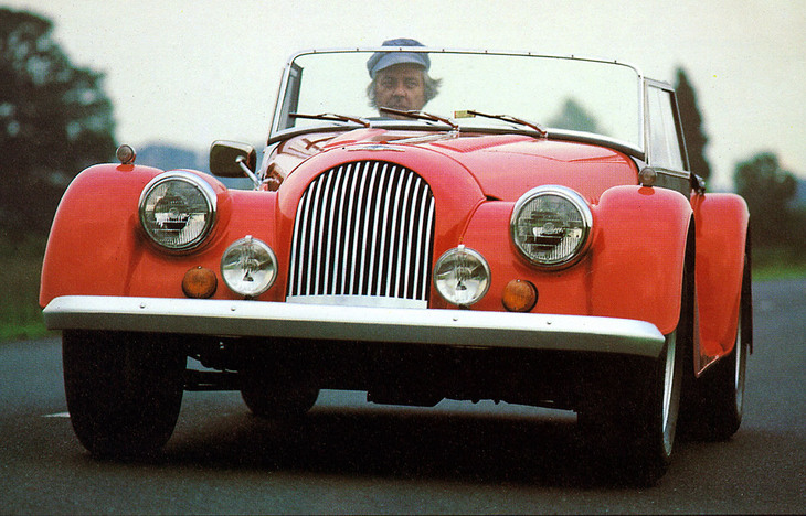 1968年に登場した「モーガン・プラス8」。「MGB V8」や初代「レンジローバー」などにも積まれたローバー製3.5リッターV8エンジンを積む。