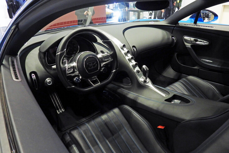 ブガッティ・シロン（2018年／STRAD＆Co.）