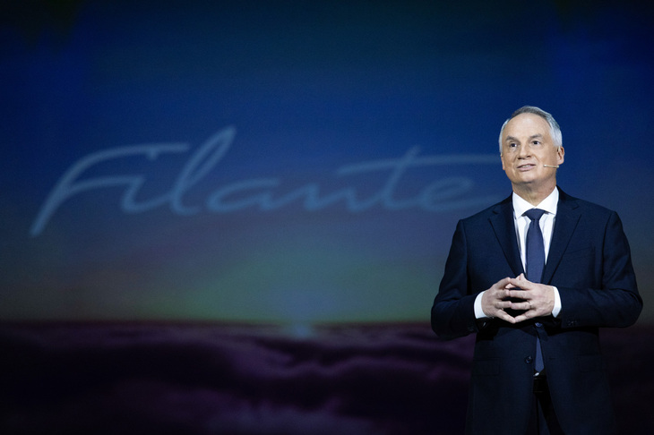 ルノー・グループにおいて、ルノーブランドのCGO／CEOを務めるファブリス・カンボリブ氏。