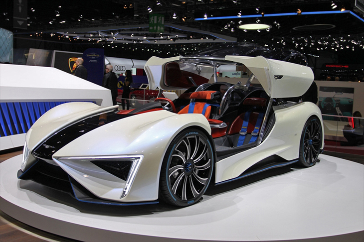 テックルールズ・レン（エクステリア）