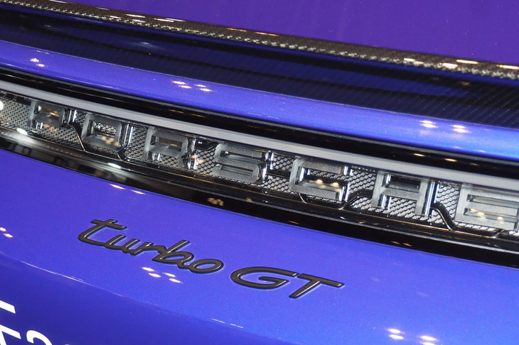 ポルシェ・タイカン ターボGT