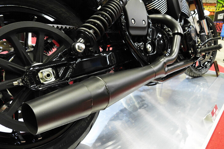 COSMICの三浦大介氏の手になる「インディアン・スポーツチーフ」。