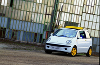 1993年のジュネーブモーターショーで公開された「イタルデザイン・ルッチョラ」。ジウジアーロはフィアットの「チンクエチェント」（1991～1998年）や初代「パンダ」の後継として提案したが、最終的には旧大宇に採用されることになる。