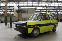 1972年の安全実験車「ESV1500」にも、「126」のパーツが活用されていた。