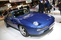 2017年2月、パリのレトロモビルでは、「ポルシェ928」のデビュー40周年を記念する特別展が開催された。筆者にとっては、今も昔も理想のポルシェといえば、928である。