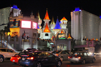 ラスベガスのメインストリート「ストリップ」にて。