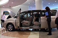 【Movie】唐沢＆小雪も登場！「トヨタ・アイシス」発表会の画像